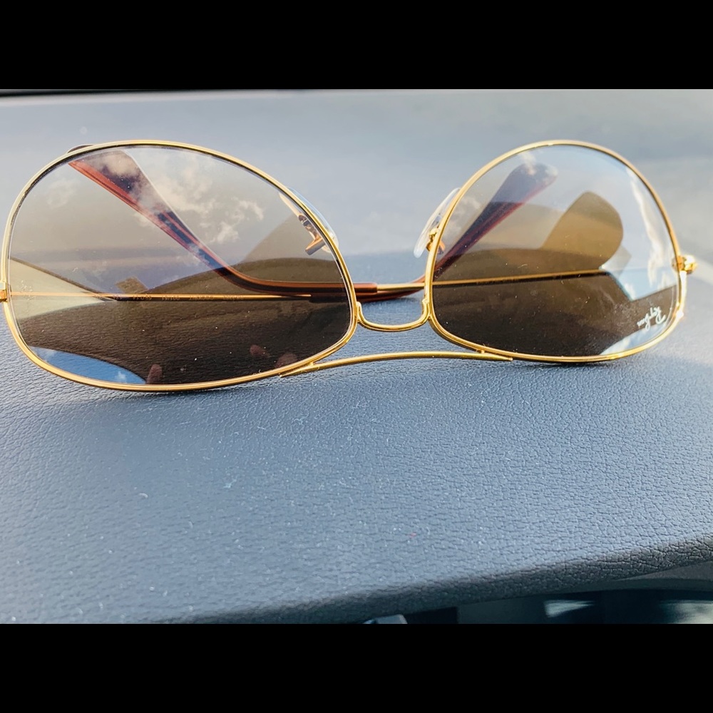 Rayban Cockpit Sunglasses in excellent condition